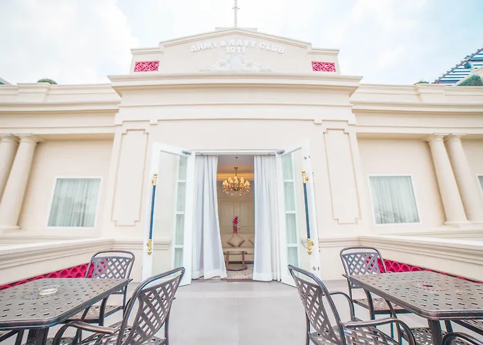 Rizal Park Hotel